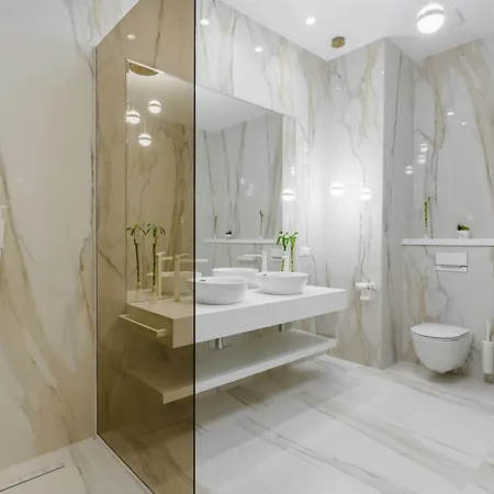 公寓 Rahamninov Luxury