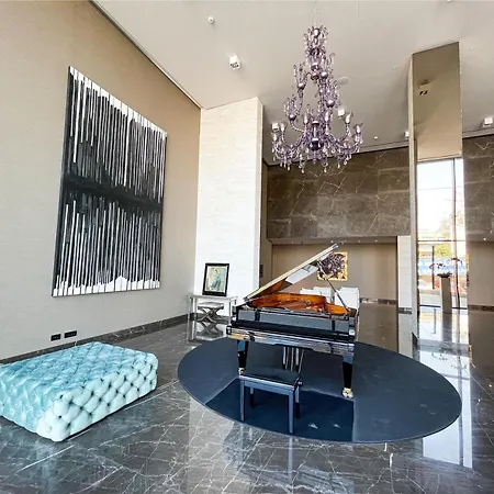 Rahamninov Luxury 公寓